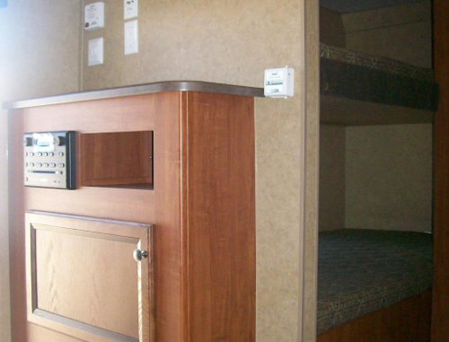 Denver RV Rental 16V Bunks